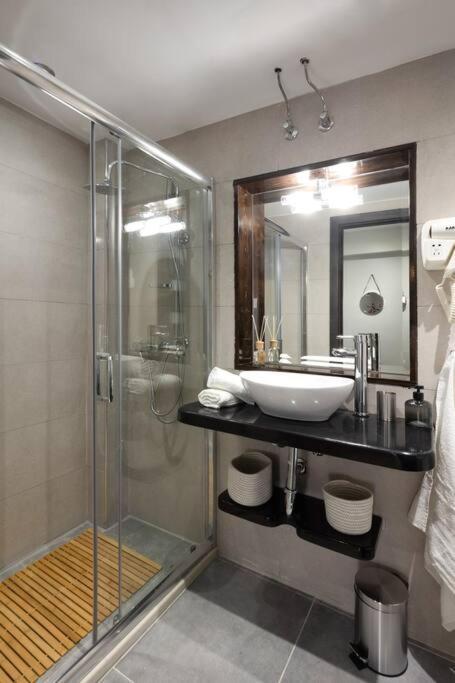 Corfu  Nefeli Boutique City Suite מראה חיצוני תמונה