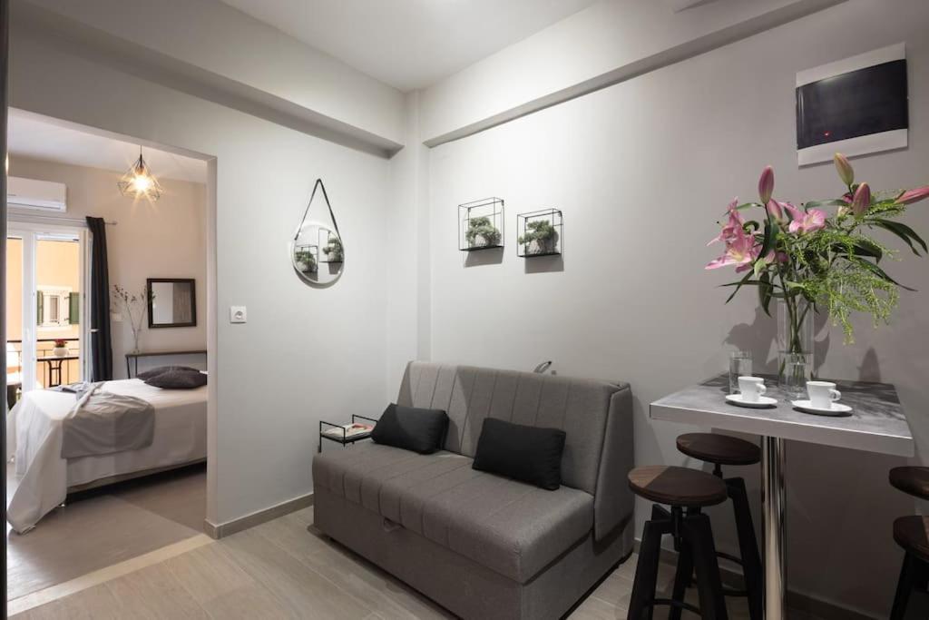 Corfu  Nefeli Boutique City Suite מראה חיצוני תמונה